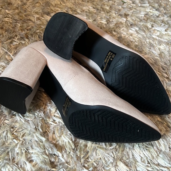 NWT oatmeal Qupid heels ! - Picture 3 of 4